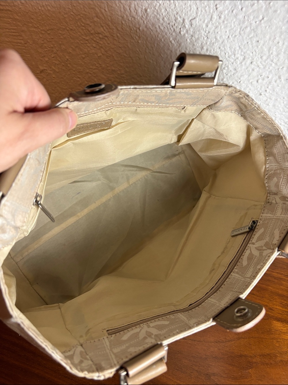 Chanel Travel Ligne Tote Bag - Neutral - Picture 9 of 16